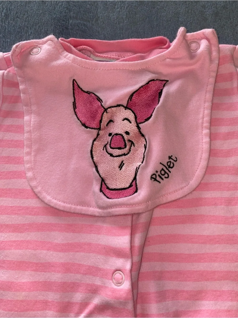 Vtg Y2K Disney Winnie the Pooh Piglet Pink Striped Footed PJs for Baby w/bib